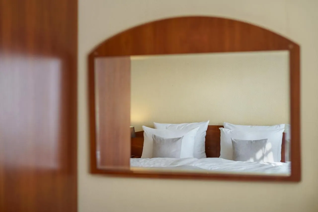 Hotel Kronprinz Hamburg Hauptbahnhof 3*,