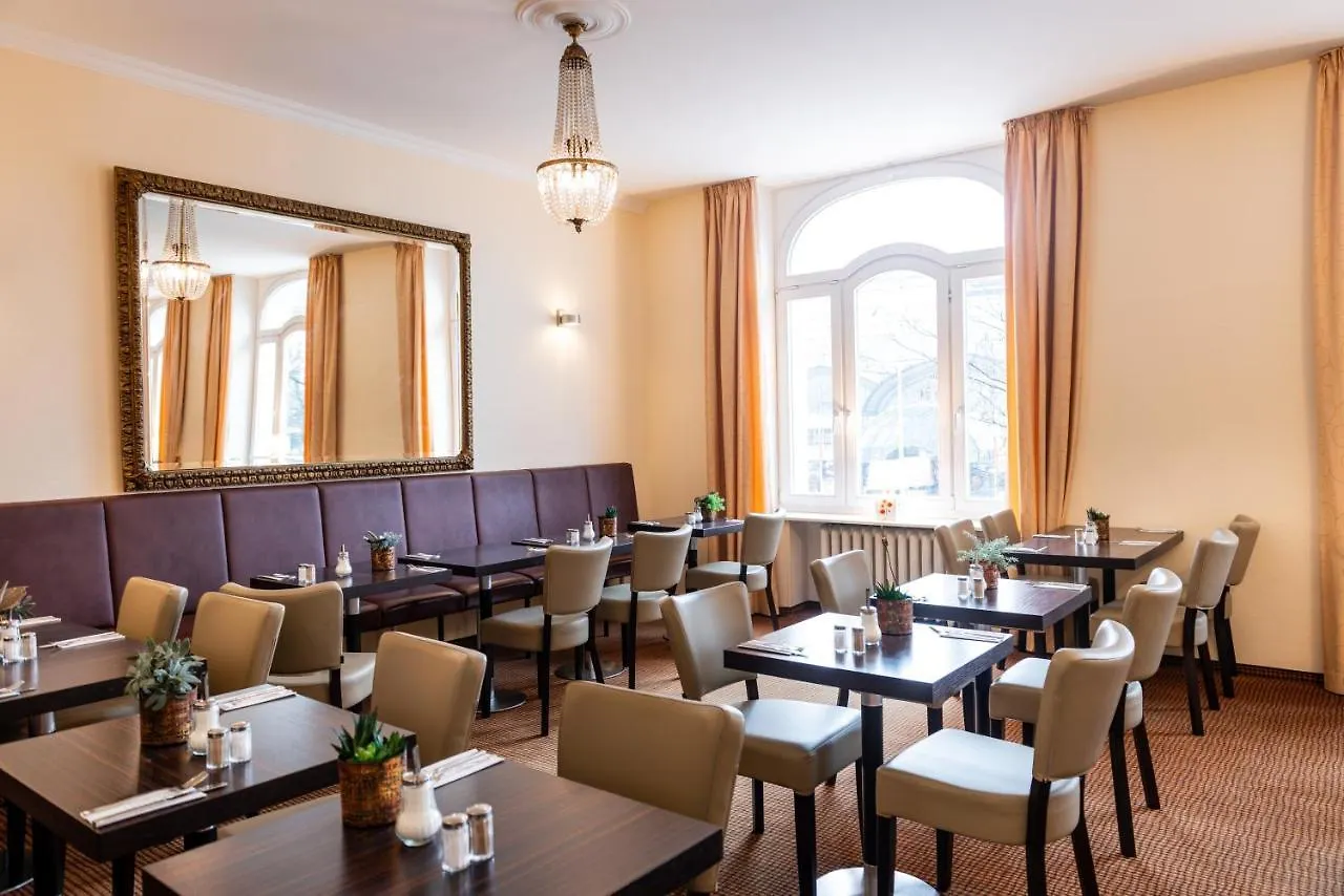 Hotel Kronprinz Hamburg Hauptbahnhof 3*,
