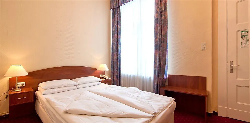 Hotel Kronprinz Hamburg Hauptbahnhof